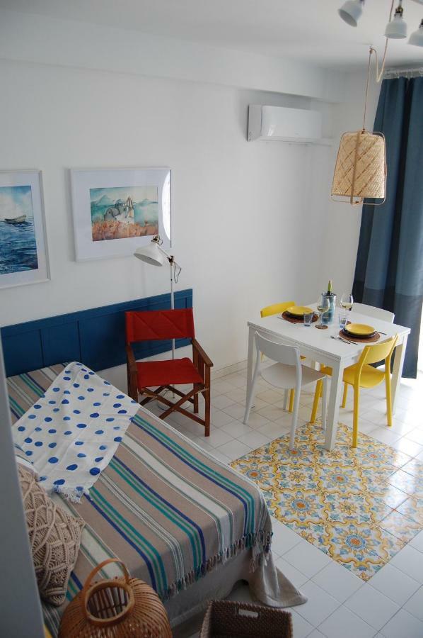 La Casa Sulla Spiaggia Lejlighed Nettuno Eksteriør billede