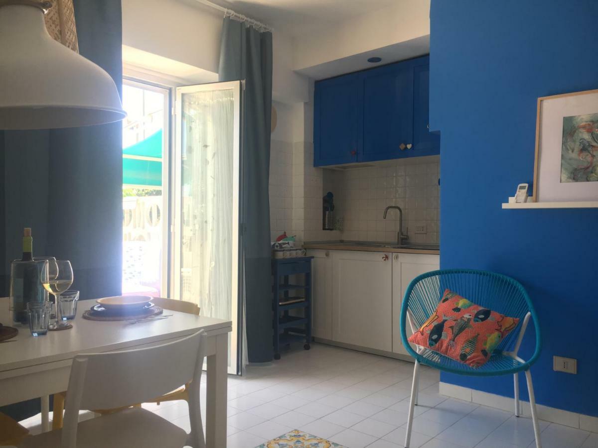 La Casa Sulla Spiaggia Lejlighed Nettuno Eksteriør billede