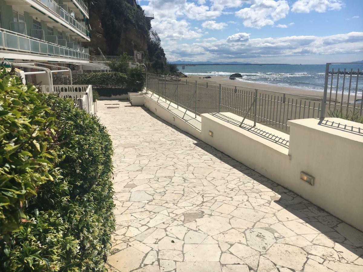 La Casa Sulla Spiaggia Lejlighed Nettuno Eksteriør billede
